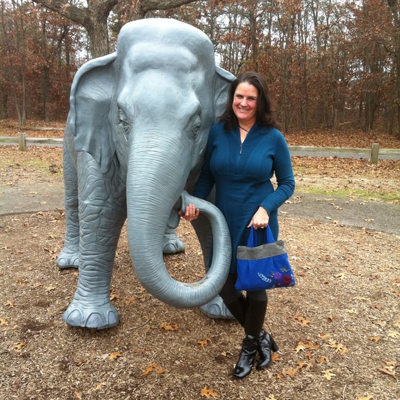 Meet your Posher, Karen - Picture 6 of 6